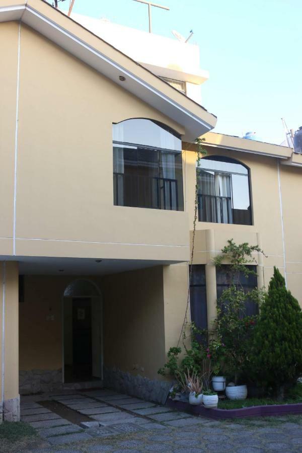 Hostal Mochileros Tacna Buitenkant foto