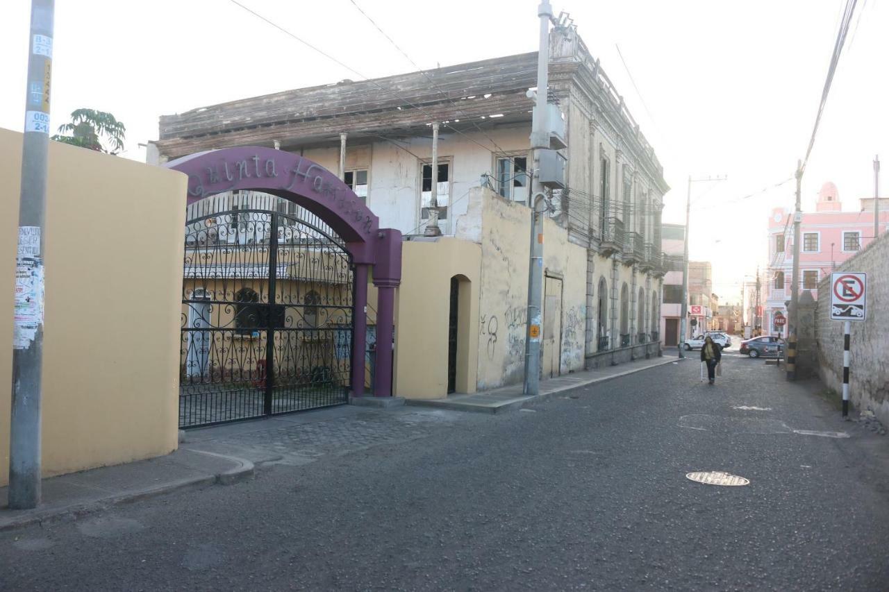 Hostal Mochileros Tacna Buitenkant foto
