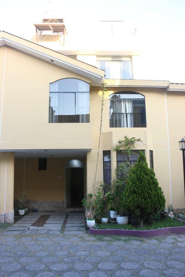 Hostal Mochileros Tacna Buitenkant foto